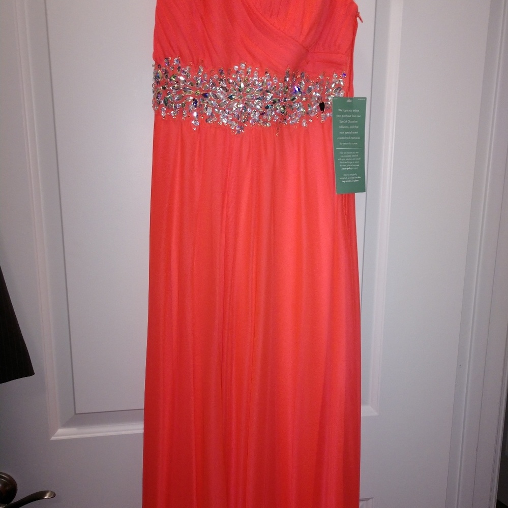 Semi formal gown